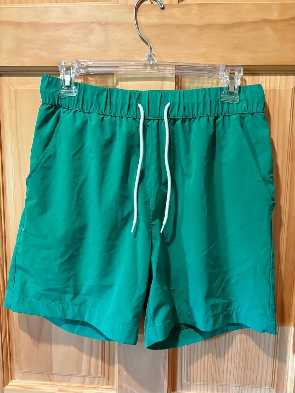 Original Use Men's Green athletic gym/lounge shorts Size S